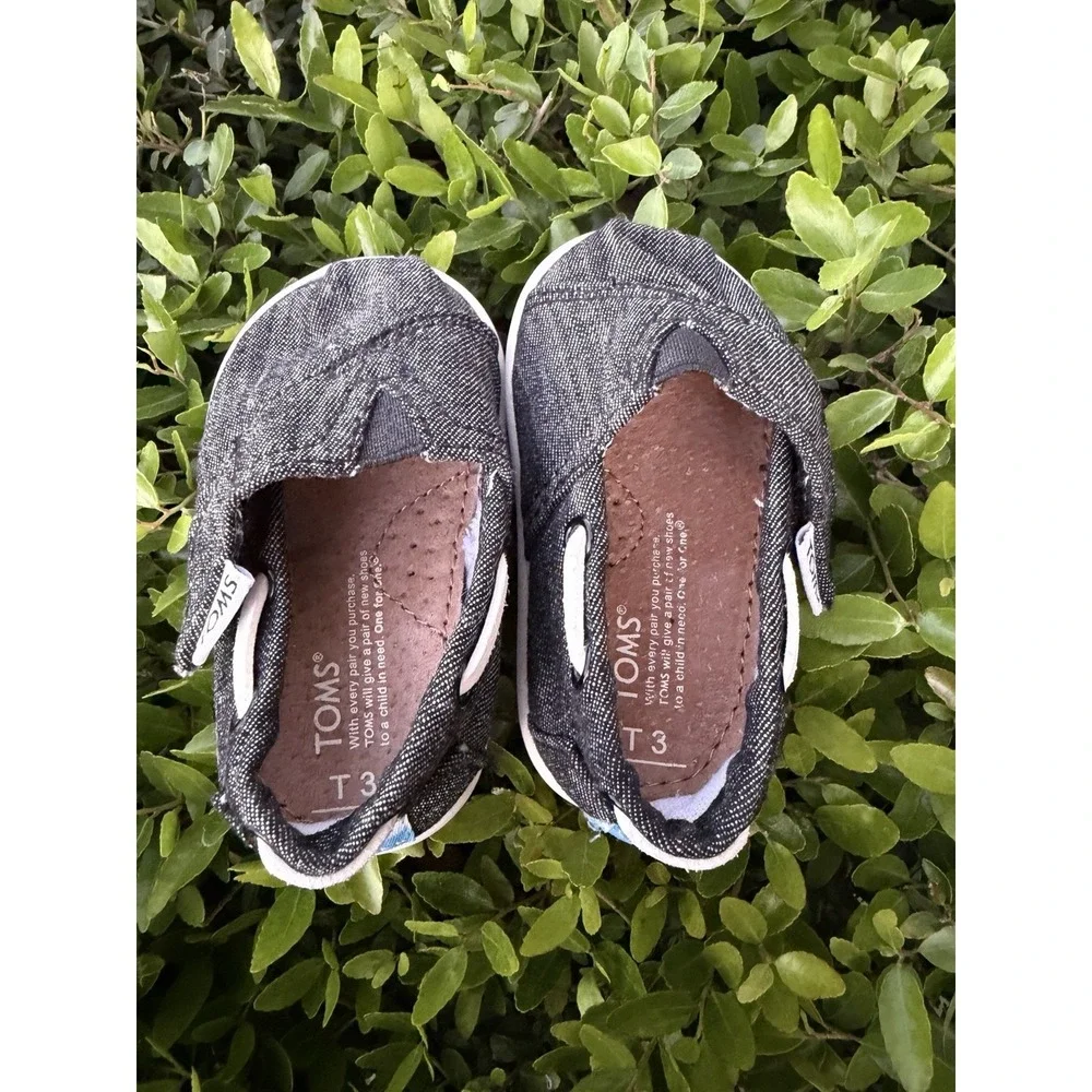TOMS‎ Tiny Biminis Black Chambray Casual Boat Shoes Toddler Sz 3